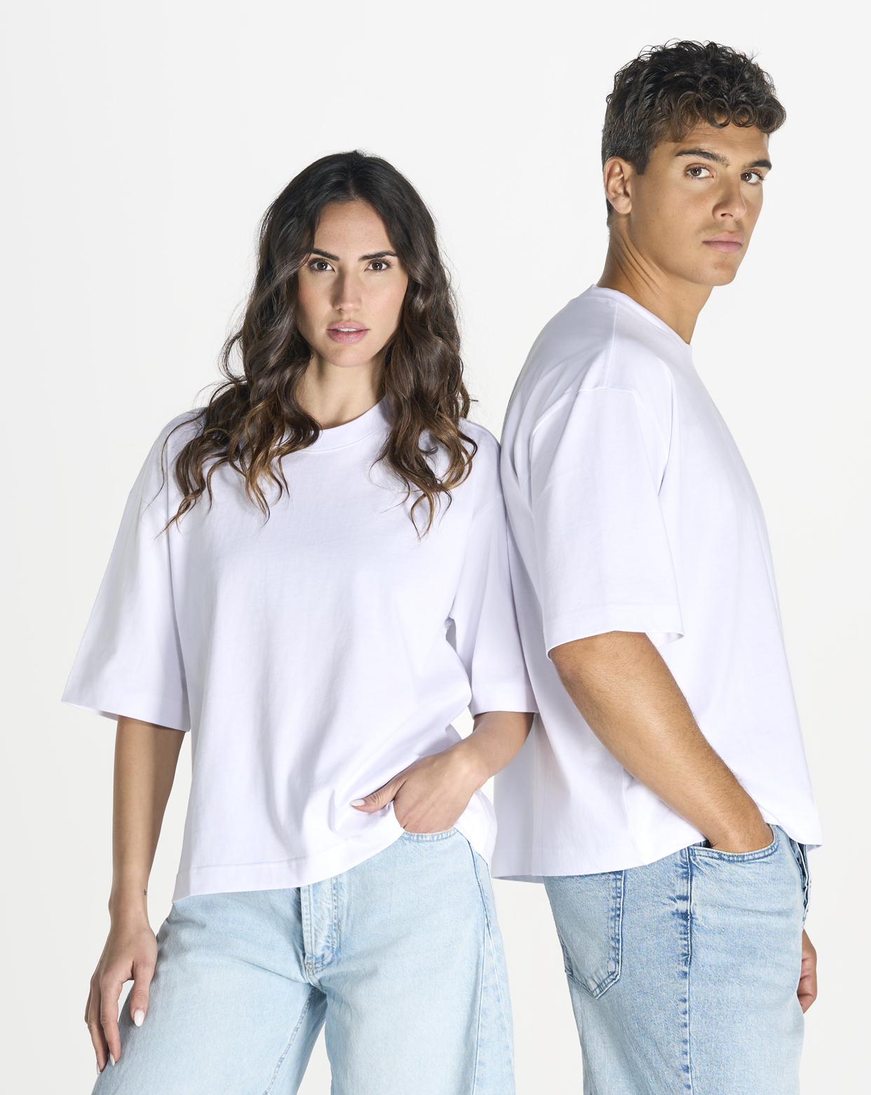Camiseta Oversize Personalizada con Logo Camiseta Oversize Personalizada con Logo